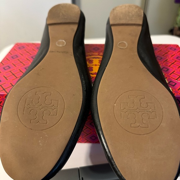 Tory Burch black studded flats size 9 1/2 - Picture 4 of 6